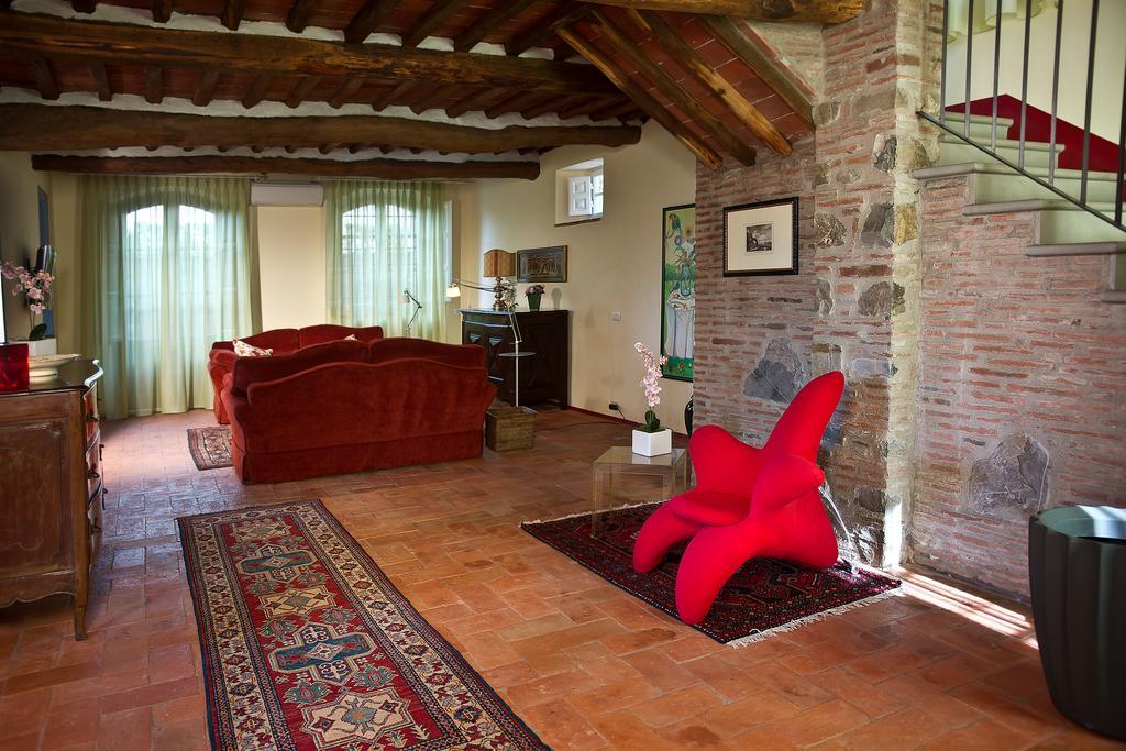 Suite Accommodation Lucca Exterior foto